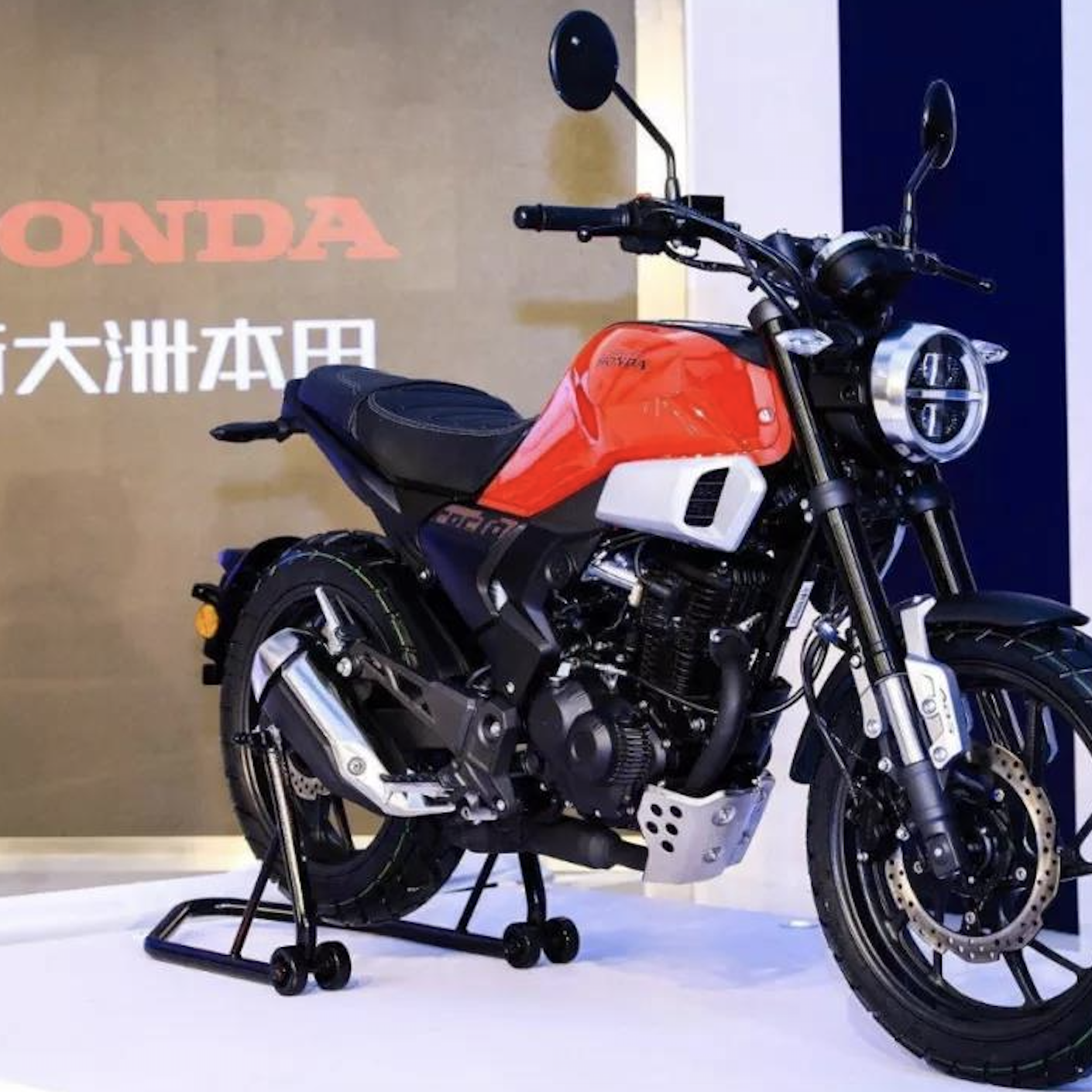 Honda CBF190TR revealed for Chinese market | Visordown